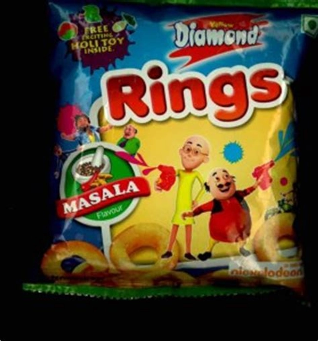 Yellow Diamond Rings Masala+Dinosaur Toy 12g : Amazon.in: Grocery & Gourmet  Foods