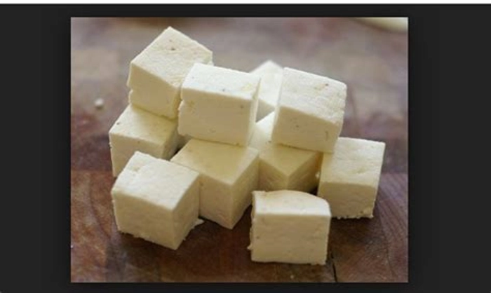 A2 Organic Gir Cow Paneer