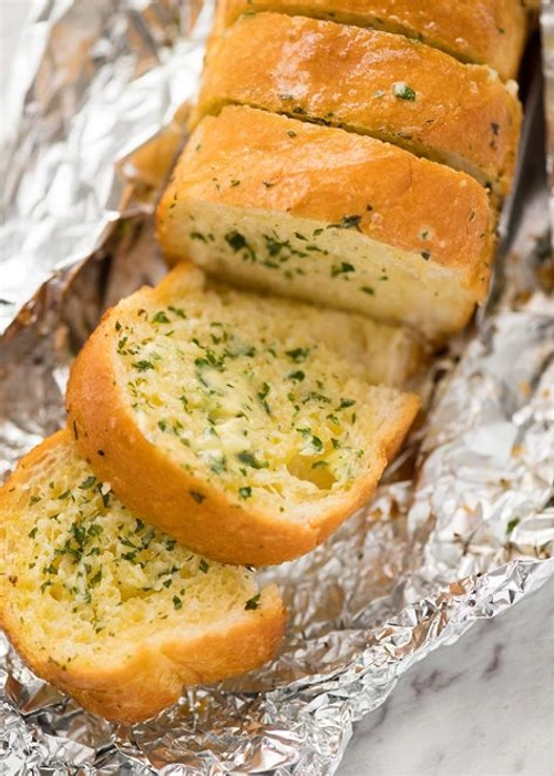 ANAND BAKER'S GARLIC BREAD