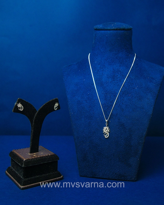 Buy quality 925 silver motisear & antique pendant with earring set for  women in Ahmedabad