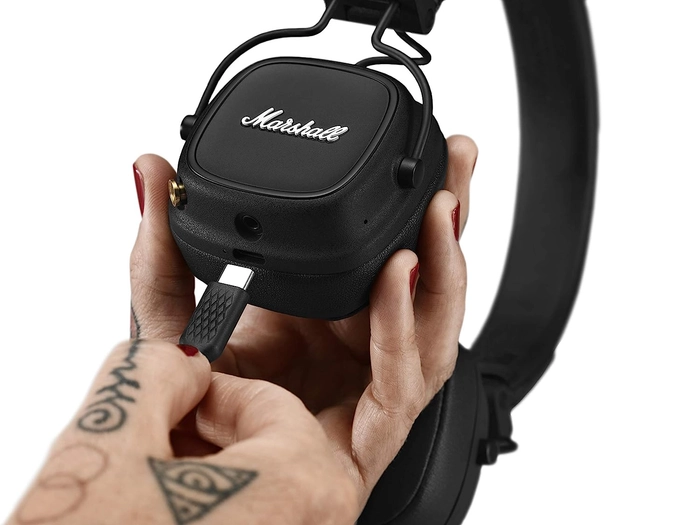 Marshall Major IV Wireless Bluetooth On Ear Headphone with Mic