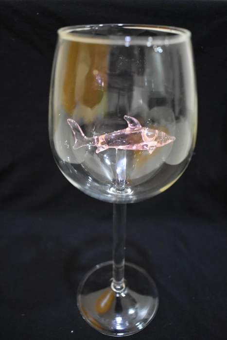 Something Fishy Wine glass