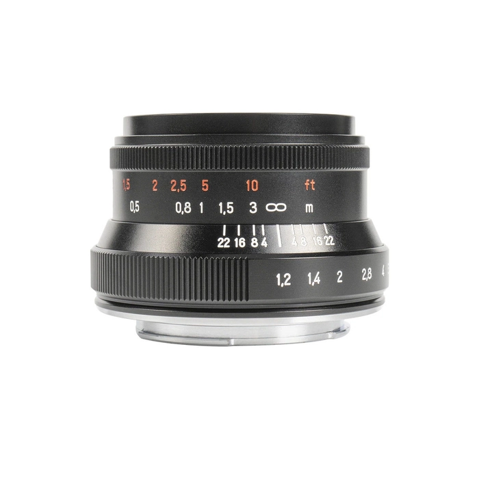 7artisans 35mm f/1.2 II Lens for Fujifilm X / Black
