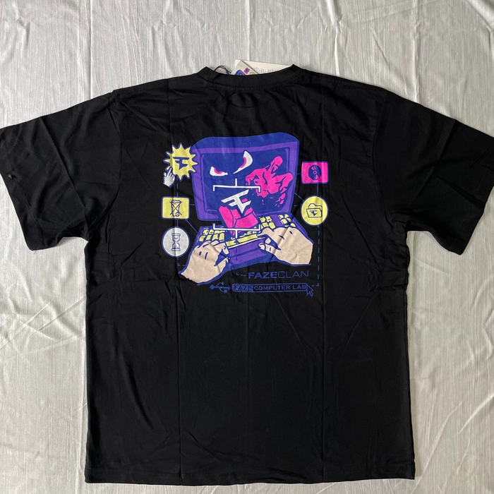 Buy Online | Uniqlo x Faze Clan Backprint Oversized T-shirt