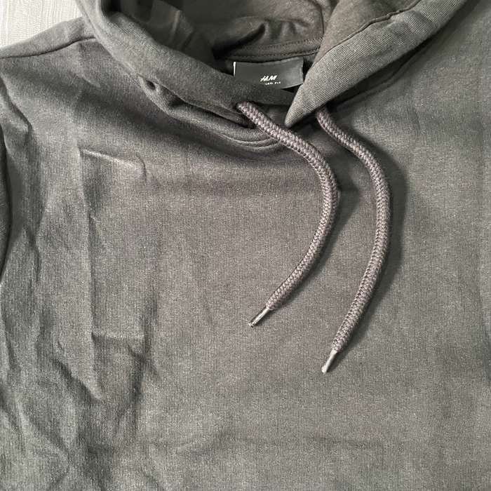 H&M Organic Cotton Blend Relaxed Fit Hoodie | Pantha