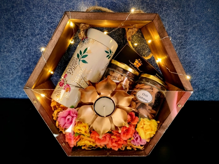 8 Best Diwali Hampers That You Can Gift This Year | So Delhi