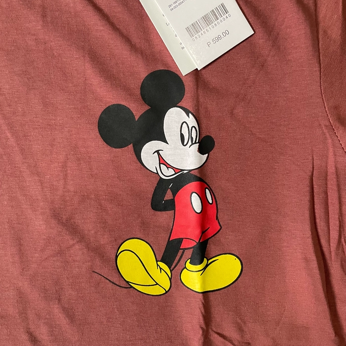 Uniqlo x Mickey Mouse > Keep Growing Backprint T-shirt