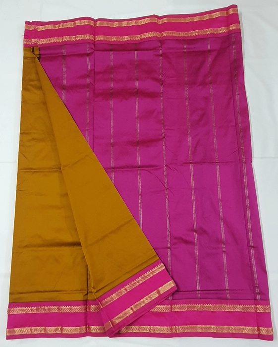 Lavender silk cotton ten yards saree with purple border