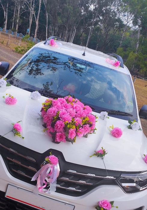 Pink Flowers Car Decoration Kit ( Total 21 Items) 