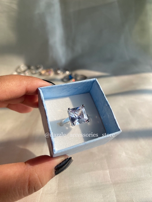 splideImage