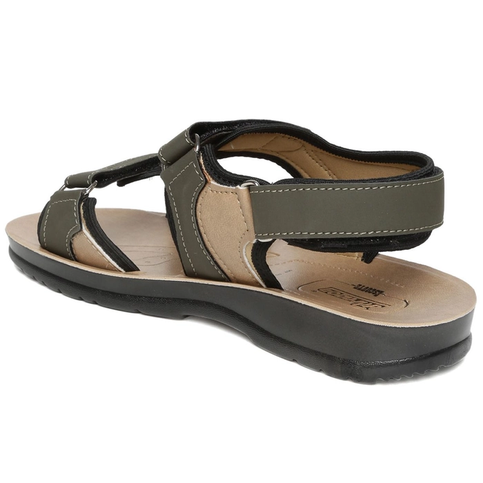 Keeping it casual yet cool! | Mens sandals, Shoes mens, Footwear