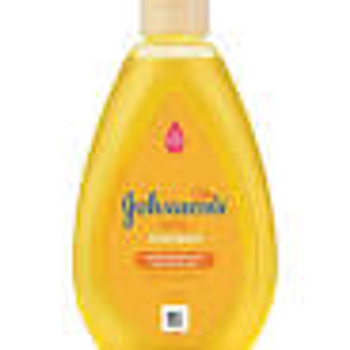 Johnson's Baby Shampoo Gently Cleanses Hair And Mild To Eyes