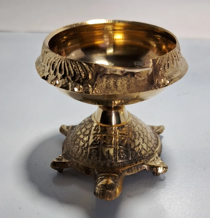 Puja and handicraft pure brass Kachua Kuber DIya/Tortoise design/oil lamp diya for home, office, mandir, Diwali Puja, Puja room (With bottom plate)