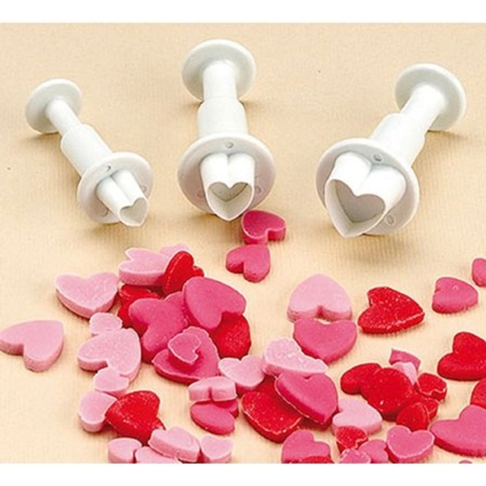 Set of 3 Mini Heart Plunger Cutter
