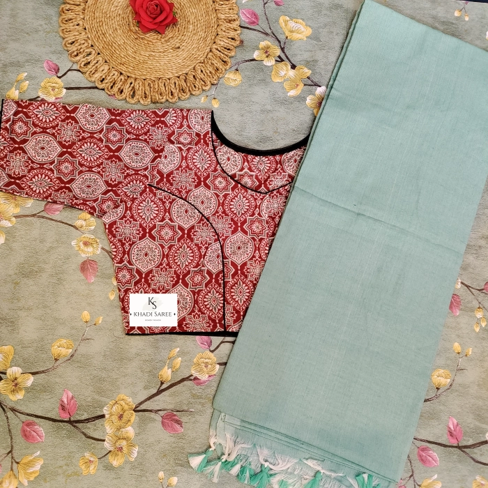 Khadi Silk Cotton Saree With Blouse Piece