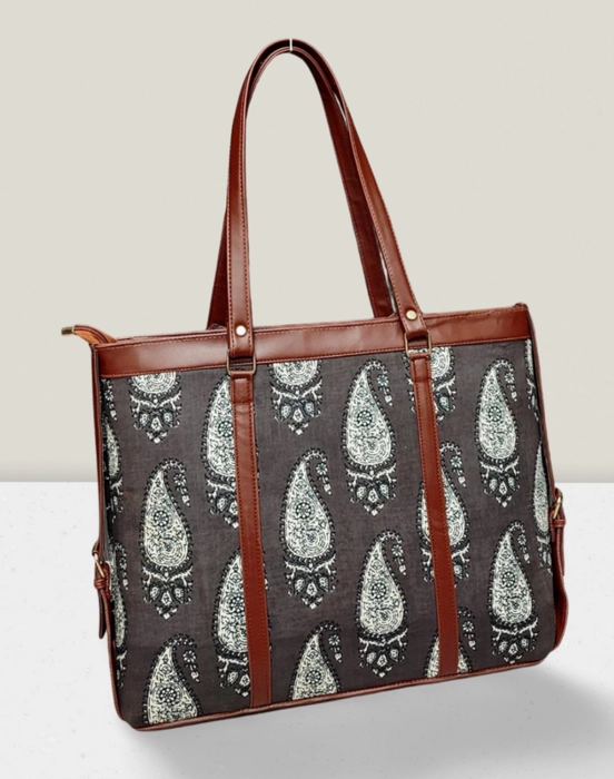 Jacquard Executive Tote Bag - Cream Tribal