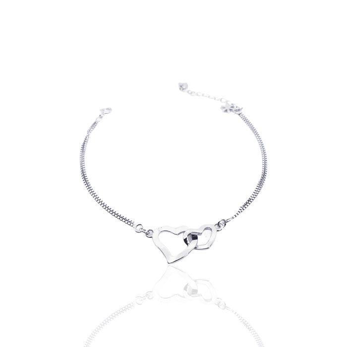 Gucci Sterling Silver Heart Bracelet With Interlocking G | Neiman Marcus
