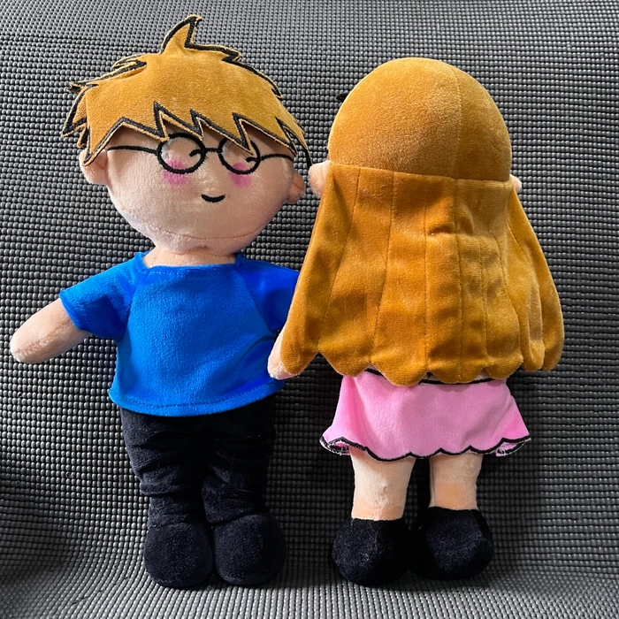 Plush toy (guggu + guggi)