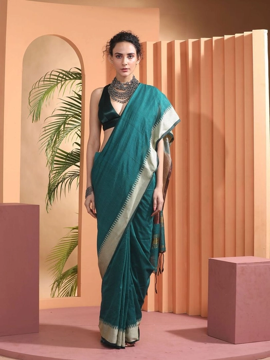 Buy Peacock Neck(Single tone)-Soft Silk Saree online | Soft Silk from  ShrusEternity