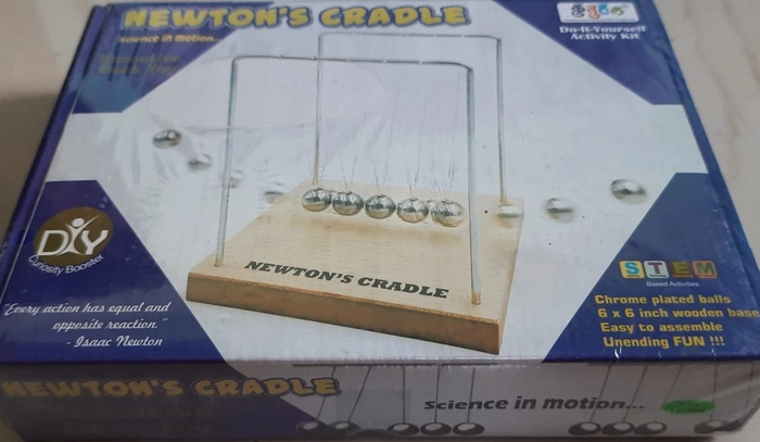 Newton's Cradle - Do-it-Yourself Activity Kit/Science in Motion