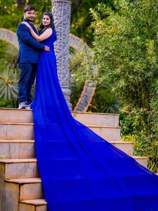 Buy Royal Blue Double Sided Long Tail Pre-wedding Gown online from  silkboutique72