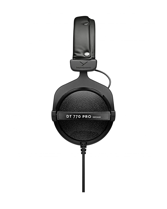 beyerdynamic DT 770 PRO 32 Ohm Over-Ear Headphones in Black. Enclosed  Design, Wired for Professional Sound in The Studio and on Mobile Devices  Such as