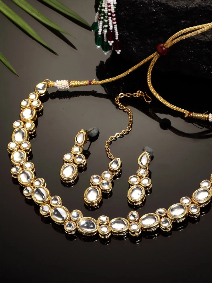 Kundan on sale choker online