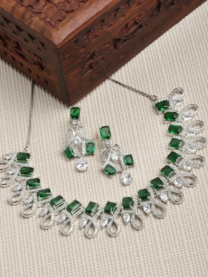 1.15ct Fancy Green Diamond Solitaire Pendant Necklace 14k Gold