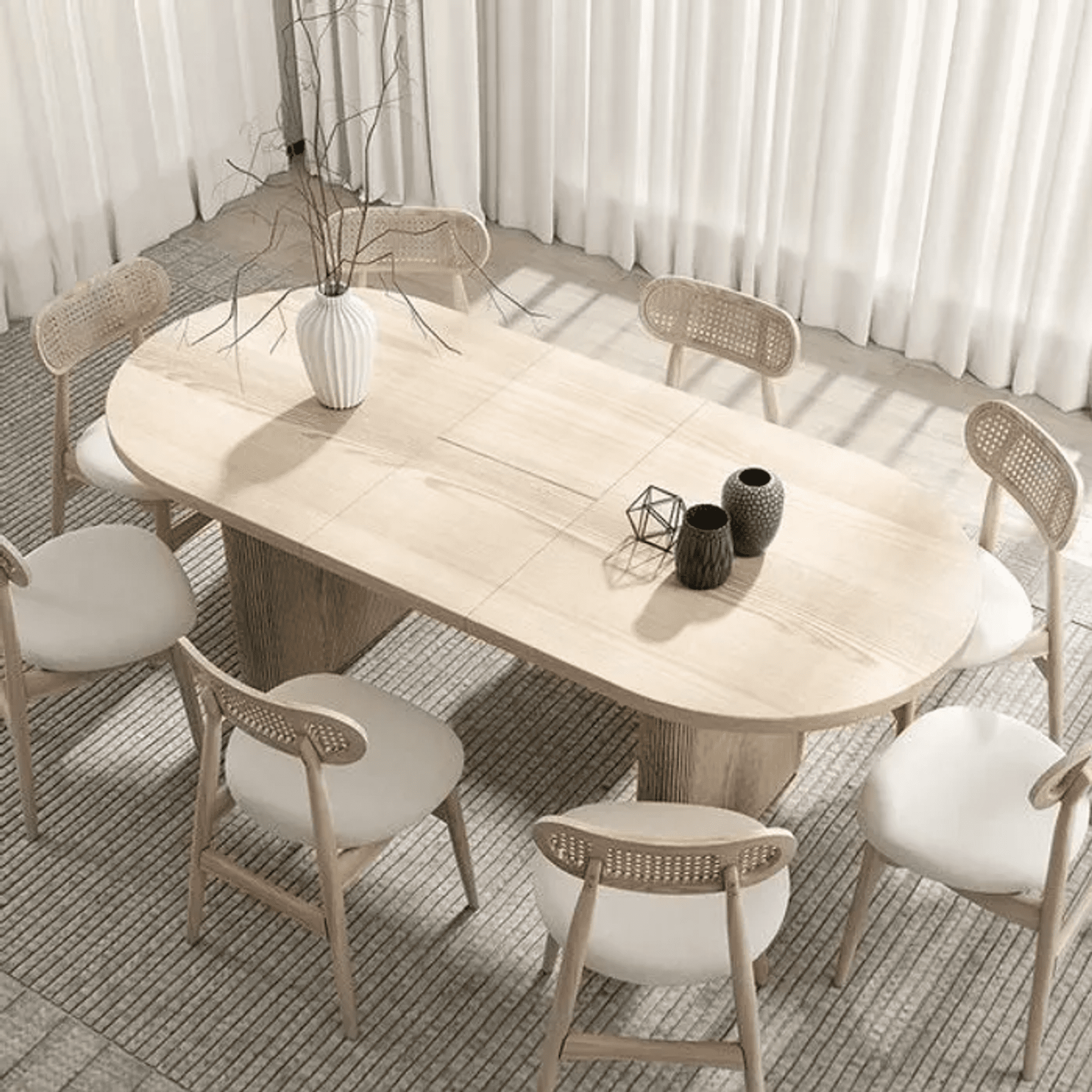 luxury dining table